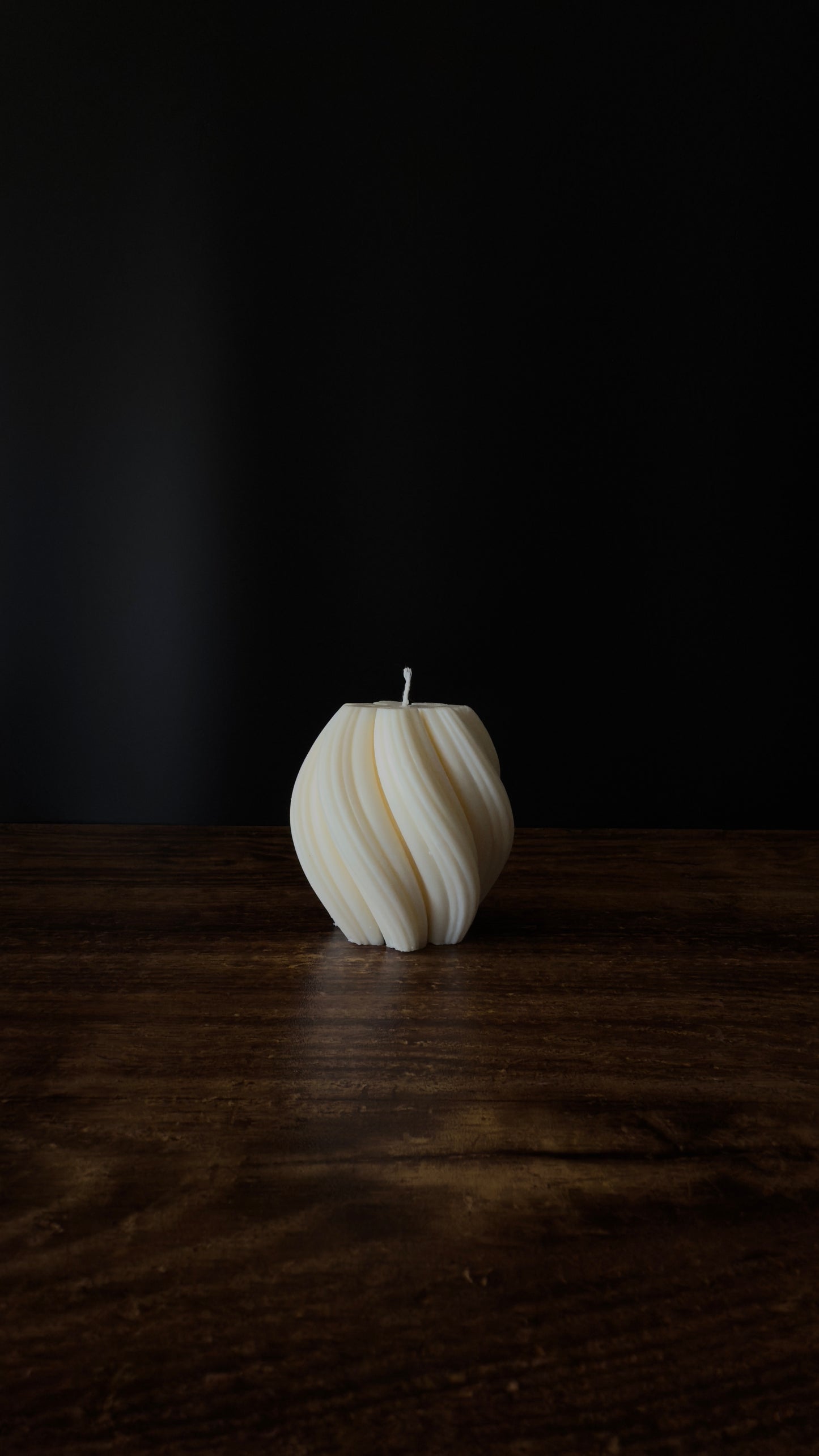 SWIRL Kerze