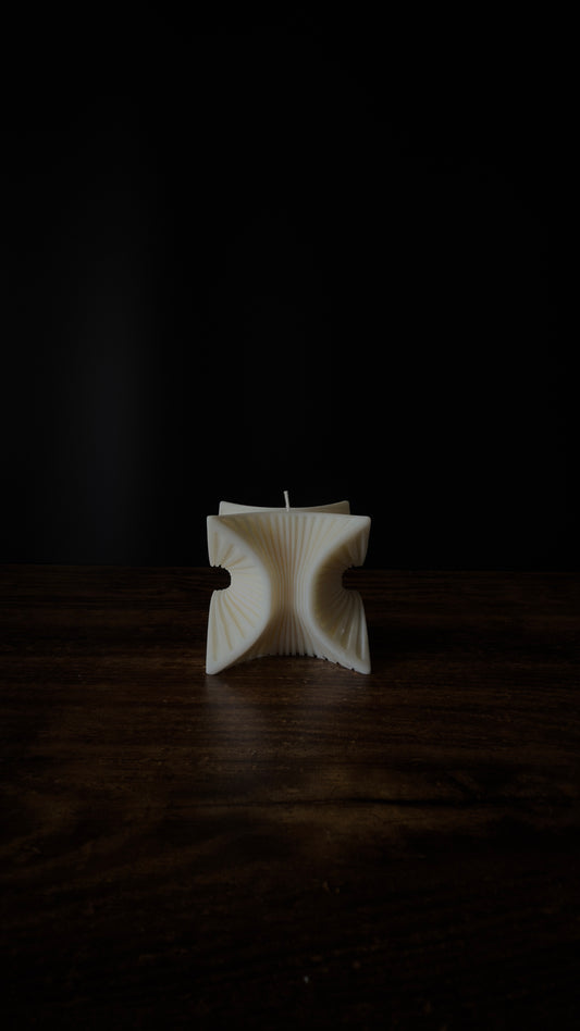 CUBE Kerze